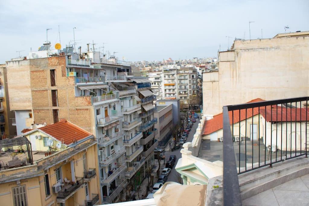 Bedcity Apartment In The Center Of Thessaloníki Luaran gambar
